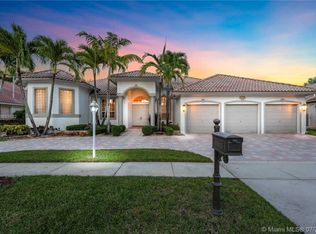 1805 NW 137th Ave, Pembroke Pines, FL 33028
