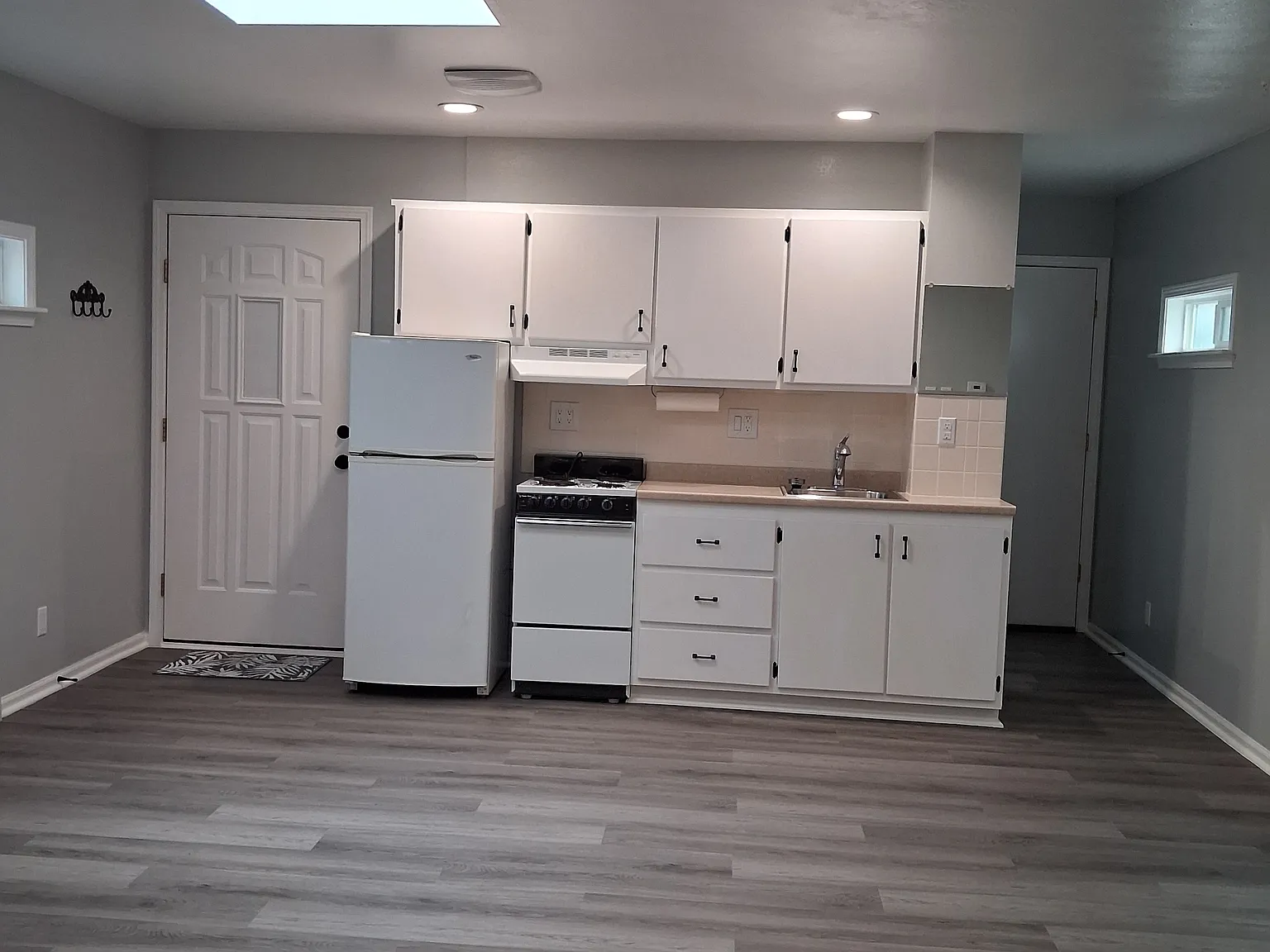 6919 Reno Dr — Photo 4