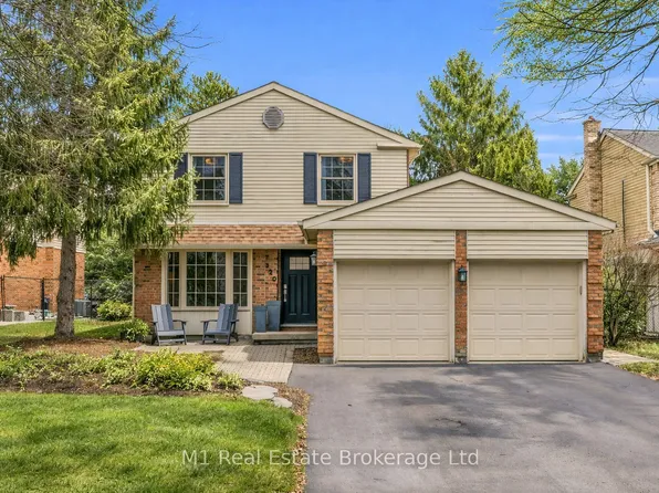 320 Tatlock Dr, Waterloo, ON N2L 5Y5