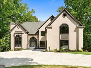 2910 Coles Way, Sandy Springs, GA 30350