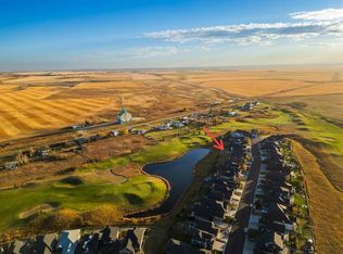 71 W Muirfield Close, Wheatland County, AB T0J1Y1