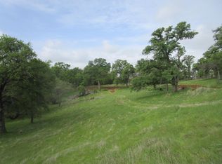 22460 Ladan Ln, Grass Valley, CA 95949