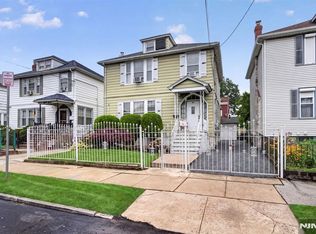 85 S 10th St, Newark, NJ 07107