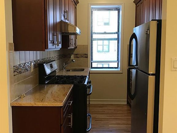 4th image of 3620 Bowne St APT 4A