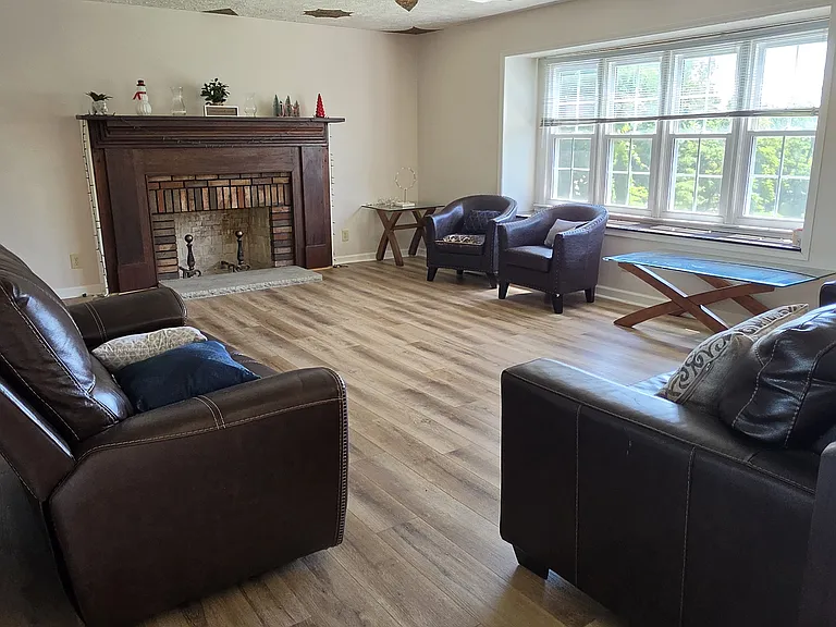 2189 Timothy Dr — Photo 6