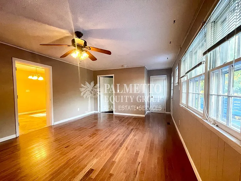 2409 W Cornwallis Dr — Photo 12