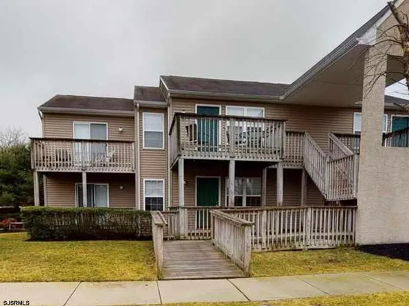 551 London Ct, Egg Harbor Township, NJ 08234