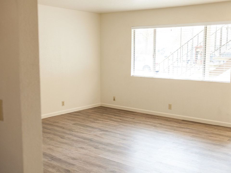 Crestline Apartments 23102320 Notre Dame Blvd Chico CA Zillow