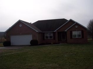 302 E Scottsdale Dr, Ozark, MO 65721