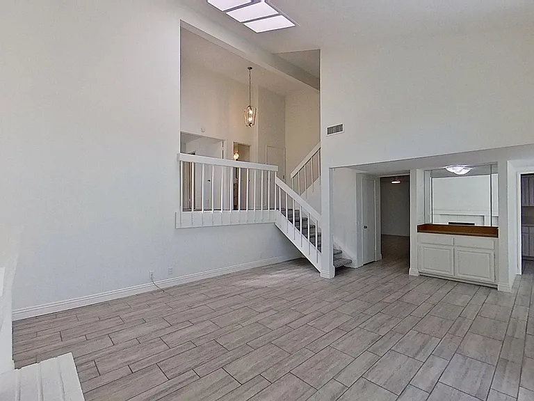 23946 Copenhagen St — Photo 6