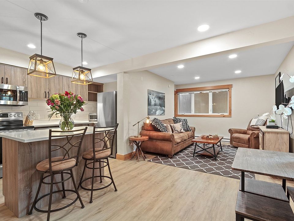 1st image of 820 Columbine Rd #20