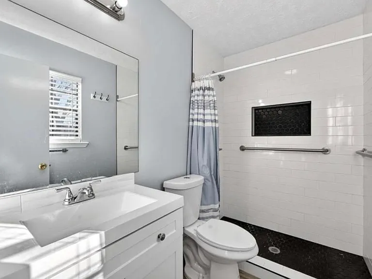 597 Wilmont Dr — Photo 9