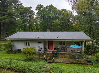 394 Irwin Rd, Gibsonia, PA 15044