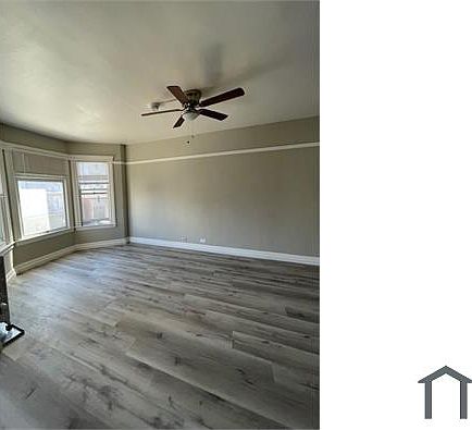 2nd image of 1025 Powell St APT 26