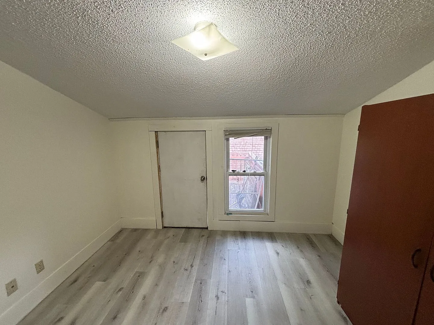 651 W Davenport Street — Photo 3