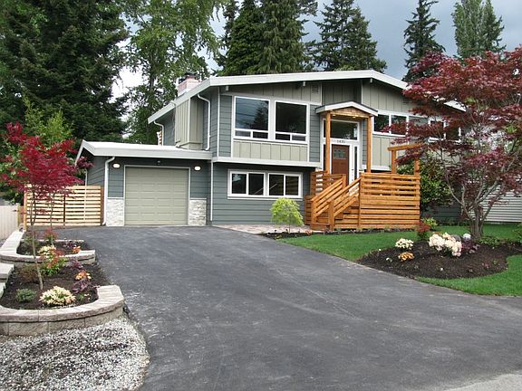 2nd image of 1431 218th St SW