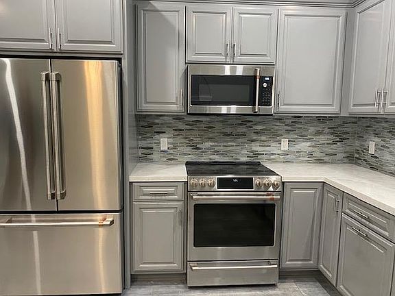 2nd image of 415 W 8th St