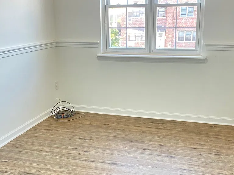 906 Huntington Ave #2 — Photo 14