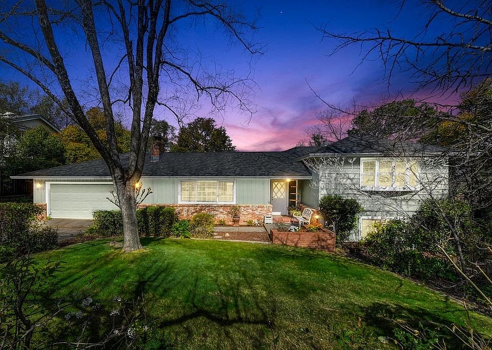 1st image of 125 Sylvan Vista Dr