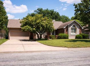 1812 N Emerson Ave, Wichita, KS 67212
