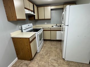1627 Braley Rd APT 104, New Bedford, MA 02745