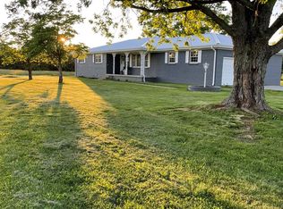 8490 Cadiz Rd, Hopkinsville, KY 42240