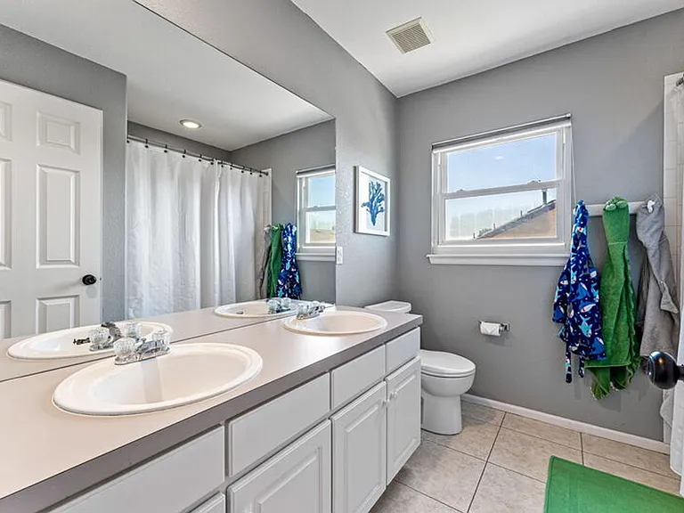 4172 S Deframe Ct — Photo 27