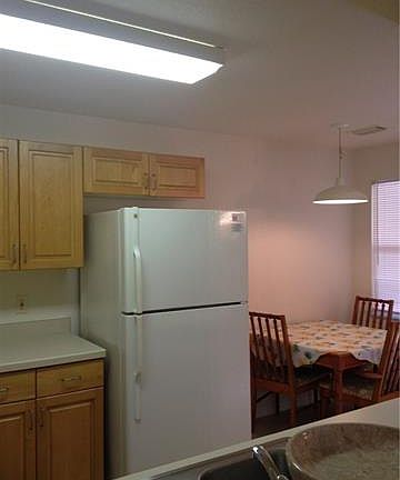 5th image of 6835 Huntington Lakes Cir APT 101