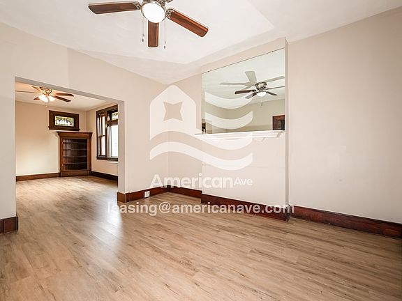 540329_004_dining_room_4.jpg