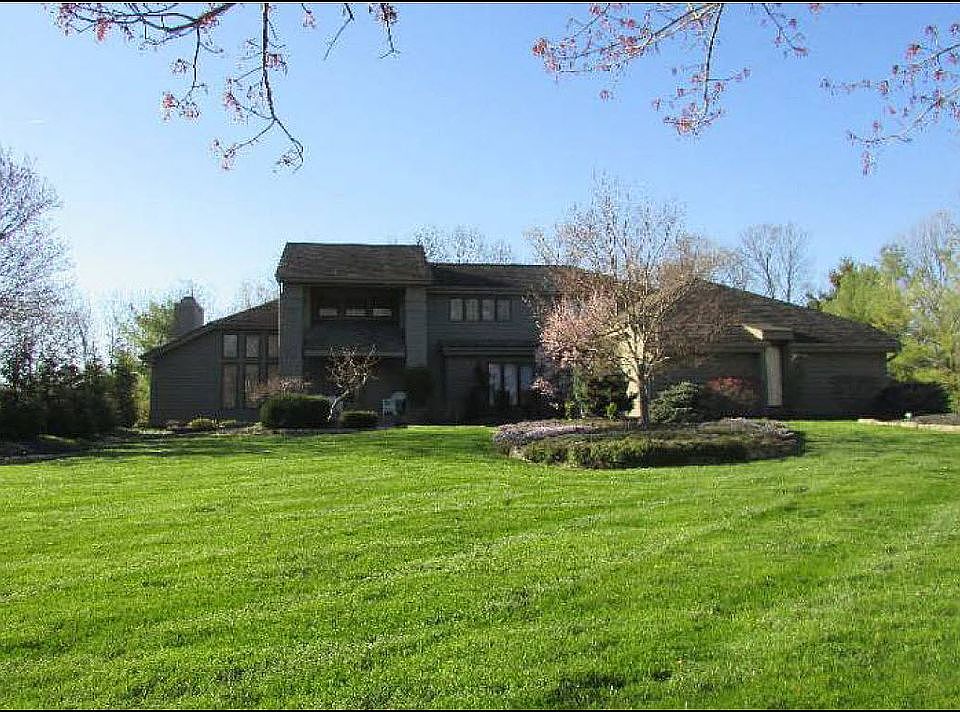 1st image of 5721 Windwood Dr