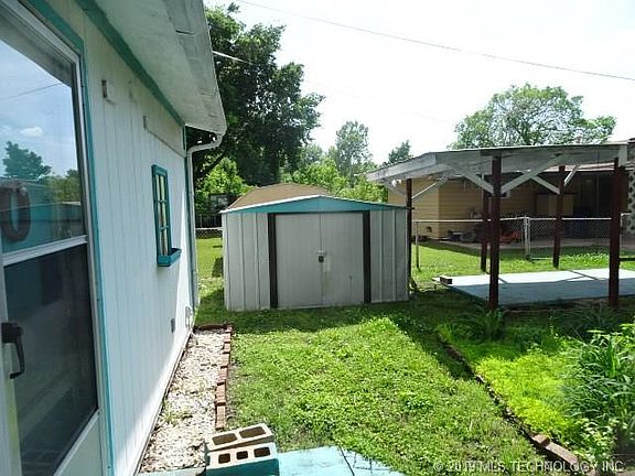 2nd image of 1373 N 78th Ave E