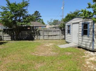 383 Brown Pl, Crestview, FL 32539