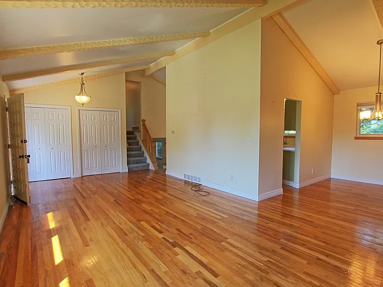 1201 Miramonte St — Photo 3