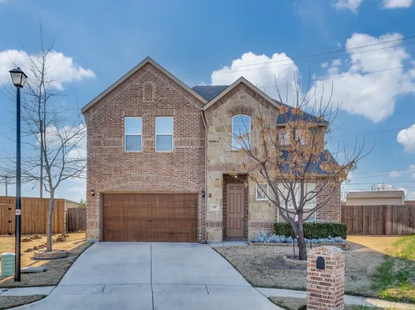 101 Forest Ln, Justin, TX 76247