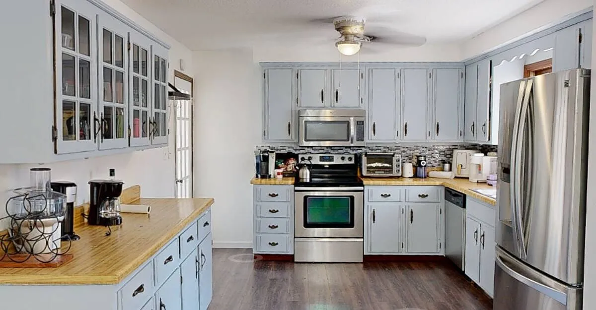 5 bed, 2650 sqft, $650 — Photo 3