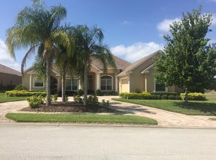 6907 Mendenhall Rd, Indianapolis, IN 46221