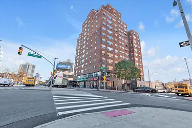 107-40 Queens Boulevard 17E image 3 of 20