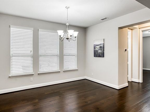 5th image of 4323 Leighton Ln