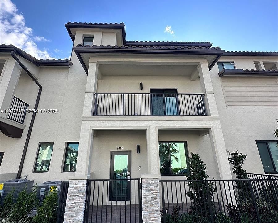 1st image of 4470 NW 83rd Ave #83