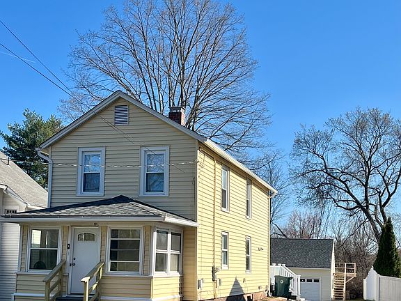 2nd image of 131 Wallingford Rd