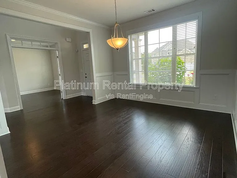 1825 Dahlia Dr — Photo 31