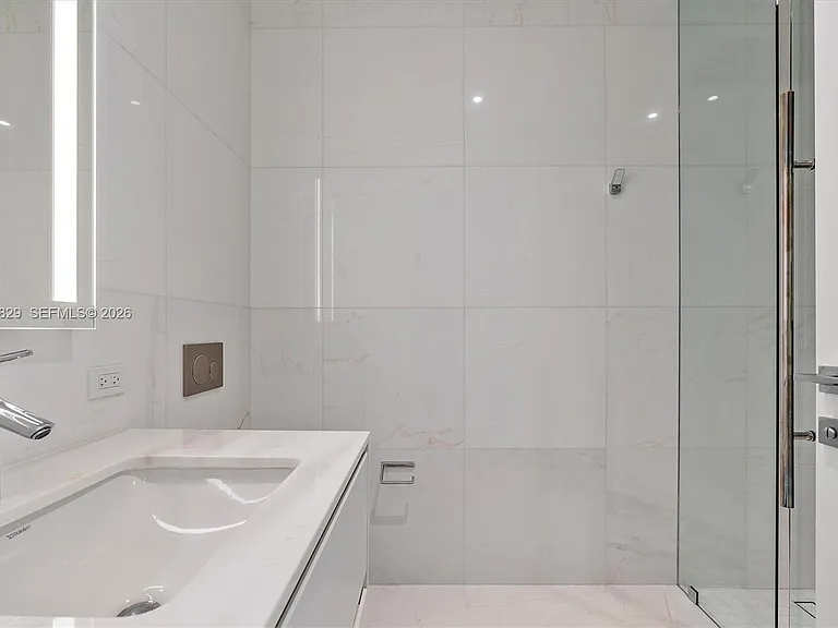 300 Biscayne Boulevard Way #903 — Photo 30