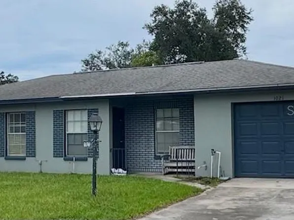 1021 Greenbriar Dr, Brandon, FL 33511