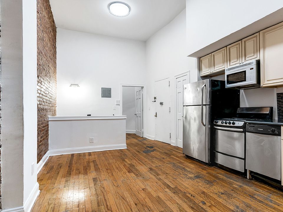 1st image of 219 E 89th St #1EE