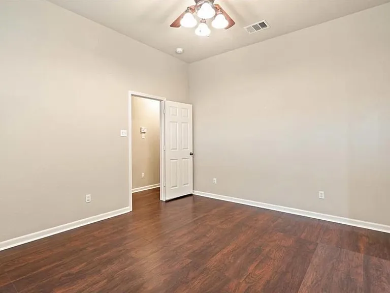 2605 Butler Way — Photo 25