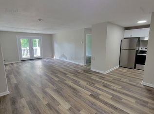 208 Columbus St APT 7, Fitchburg, MA 01420