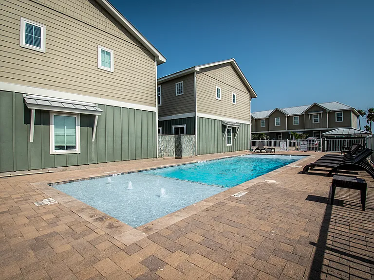 14309 Kemps Way — Photo 38
