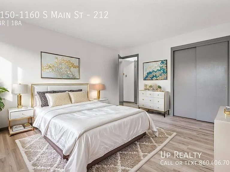 1150-1160 S Main St #212 — Photo 17