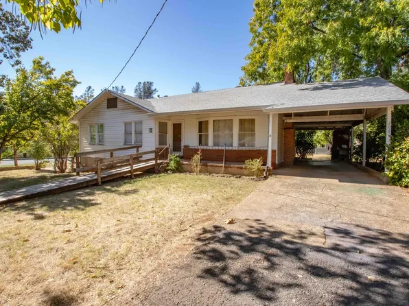 2060 Cabello St, Shasta Lake, CA 96019