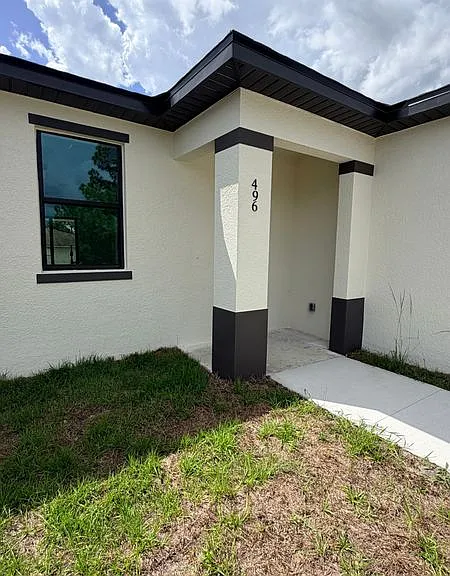 496 Loretta Blvd — Photo 12